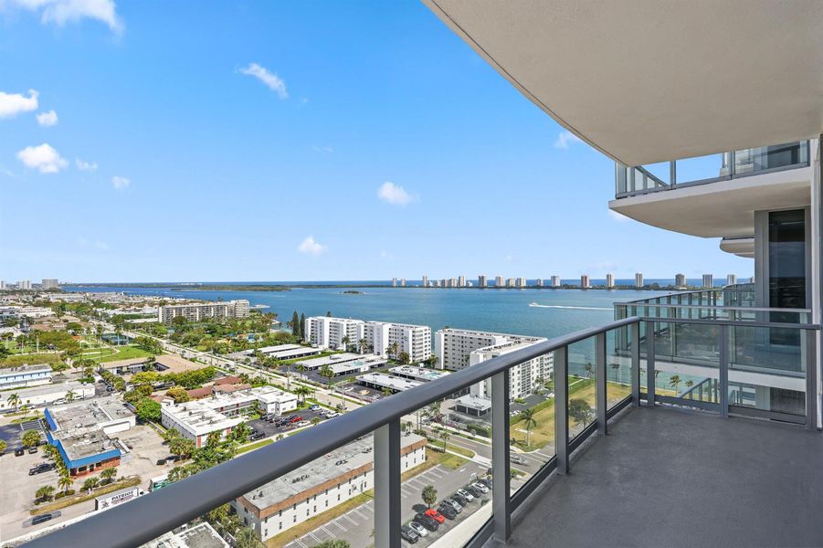 220 Lake Shore Drive - 20.jpg-FULL