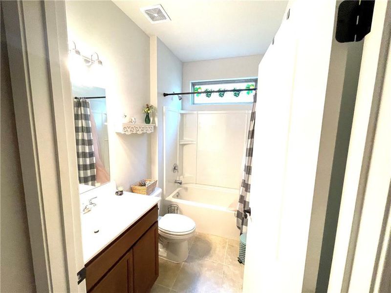 Furnished interior view inside a new home in , Hoschton (Image 7).