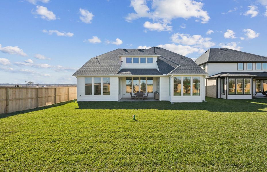 Representative exterior details of a home built from the Gillett by Pulte Homes in Ryehill, Rosenberg (Image 3).