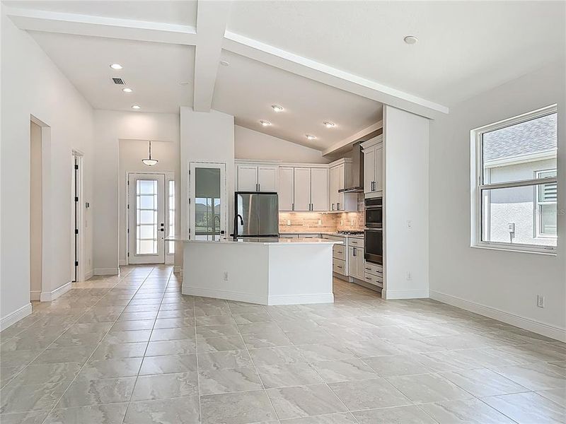 Spacious, unfurnished interior of a new home in , Parrish (Image 32).