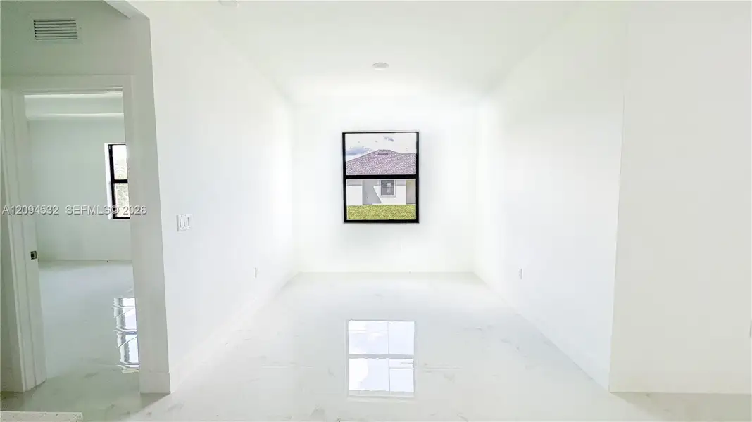 Spacious, unfurnished interior of a new home in , Lehigh Acres (Image 21).