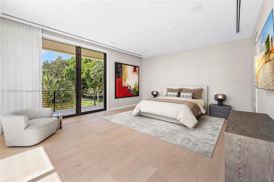 Furnished interior view inside a new home in , Coral Gables (Image 53).