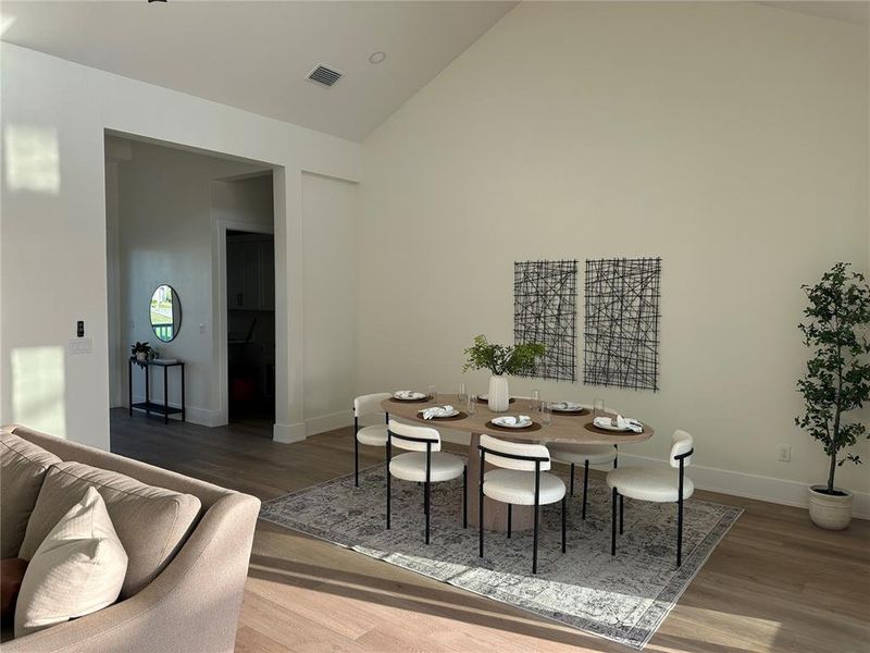 Dining Area Dining Area