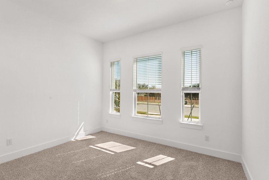 Spacious, unfurnished interior of a new home in The Grove at Blackhawk, Pflugerville (Image 13). Spacious, unfurnished interior of a new home in The Grove at Blackhawk, Pflugerville (Image 13).