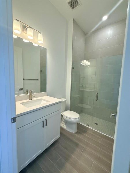 120 Secondary Bath 120 Secondary Bath