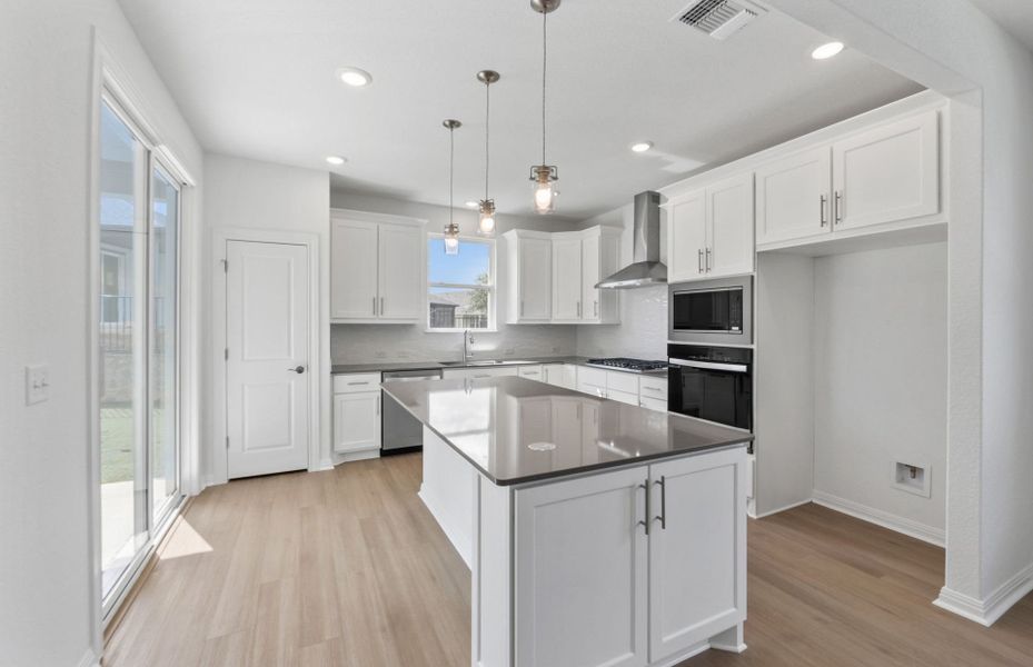 Furnished interior view inside a new home in Sun City Texas, Georgetown (Image 12). Furnished interior view inside a new home in Sun City Texas, Georgetown (Image 12).