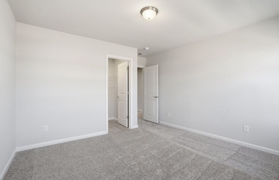 Spacious, unfurnished interior of a new home in Fox Hollow, Spartanburg (Image 23). Spacious, unfurnished interior of a new home in Fox Hollow, Spartanburg (Image 23).