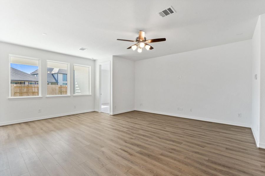 Note: Sample product photo. Actual exterior and interior selections may vary by homesite. Photo may be virtually staged Note: Sample product photo. Actual exterior and interior selections may vary by homesite. Photo may be virtually staged