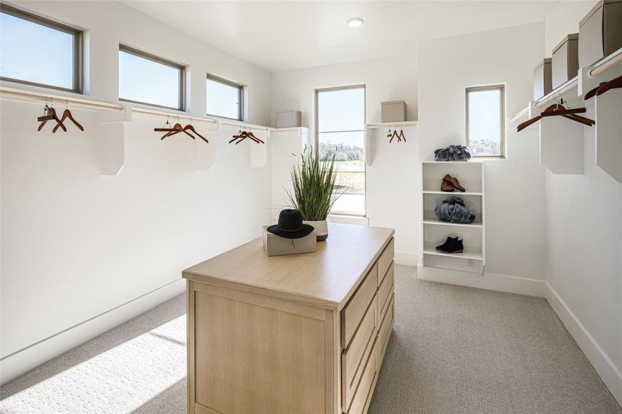 Displayed photo represents a comparable floorplan and is not of the actual property Displayed photo represents a comparable floorplan and is not of the actual property