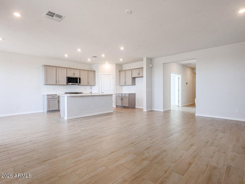 29_Rancho-Vista_Affordable-Surprise-Home 29_Rancho-Vista_Affordable-Surprise-Home