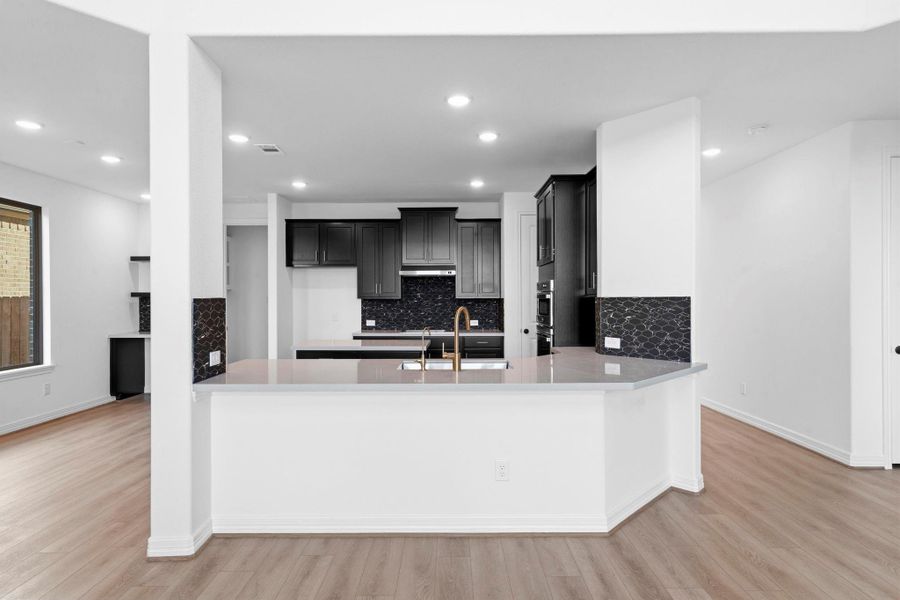 Furnished interior view inside a new home in Brookewater, Rosenberg (Image 12).