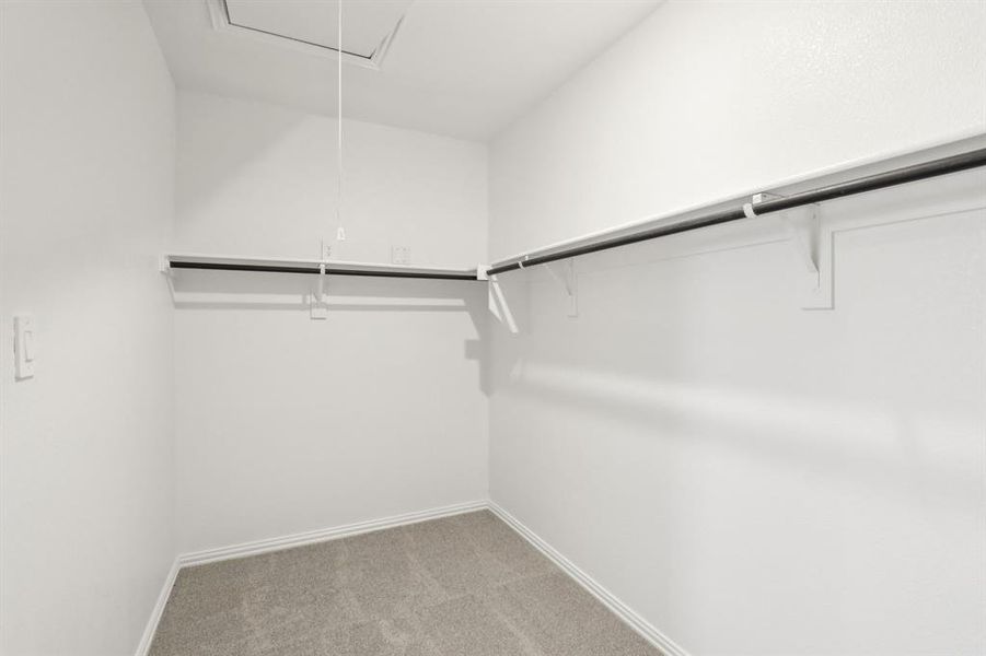 Spacious, unfurnished interior of a new home in Stonehaven, Seagoville (Image 27). Spacious, unfurnished interior of a new home in Stonehaven, Seagoville (Image 27).