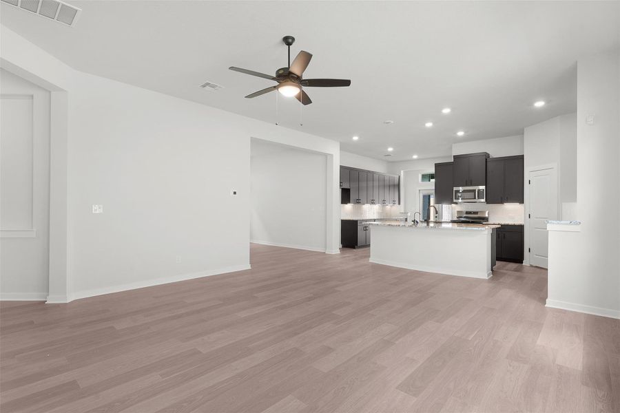 REPRESENTATIVE OF FLOOR PLAN ONLY