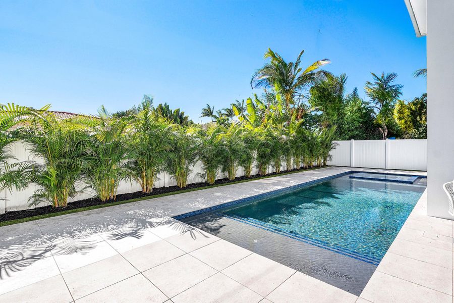 043-368ChurchillRoad-WestPalmBeach-FL-33