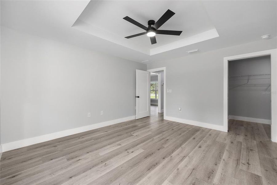 Spacious, unfurnished interior of a new home in , Ocklawaha (Image 16).