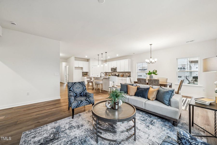 9- Maxwell HHHunt Homes Family Room Dini