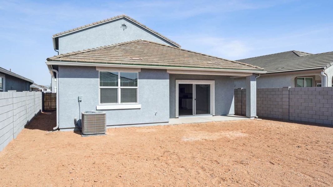 Representative exterior details of a home built from the Mitchell by D.R. Horton in Upper Canyon, Phoenix (Image 3).