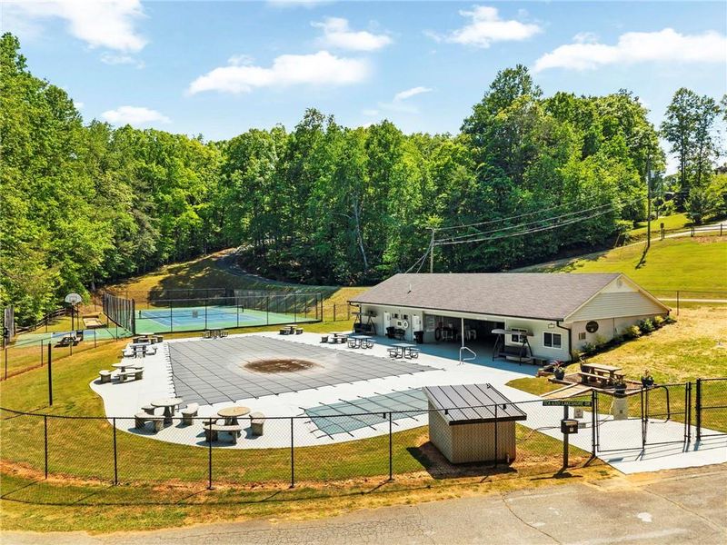 Community amenities in , Gainesville (Image 37).