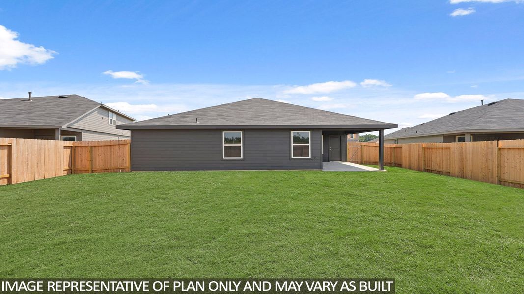 Representative exterior details of a home built from the Plan by D.R. Horton in New Waverly Station, New Waverly (Image 4).