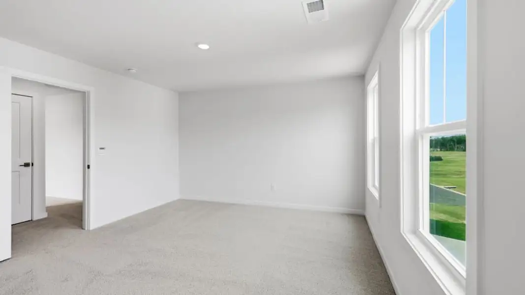 Spacious, unfurnished interior of a new home in Adams Glen, Greenville (Image 33). Spacious, unfurnished interior of a new home in Adams Glen, Greenville (Image 33).