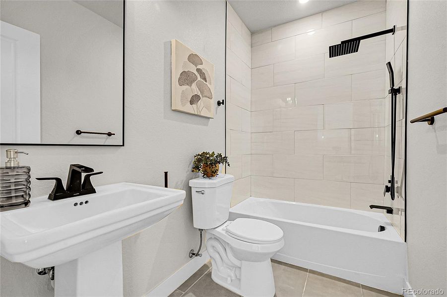 Furnished interior view inside a new home in , Arvada (Image 7).