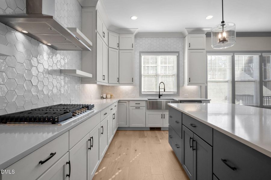 29-web-or-mls-P1099695 29-web-or-mls-P1099695