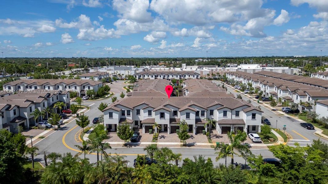 Image 25 of a home in .