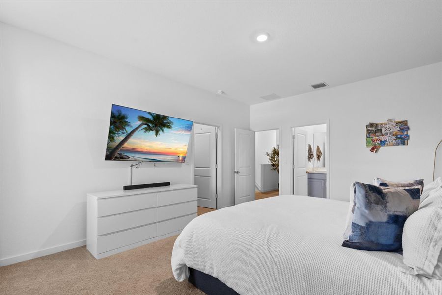 Furnished interior view inside a new home in , Pompano Beach (Image 21).