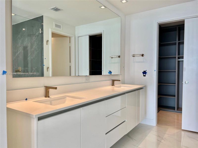 Furnished interior view inside a new home in Aria Reserve, Miami (Image 9).