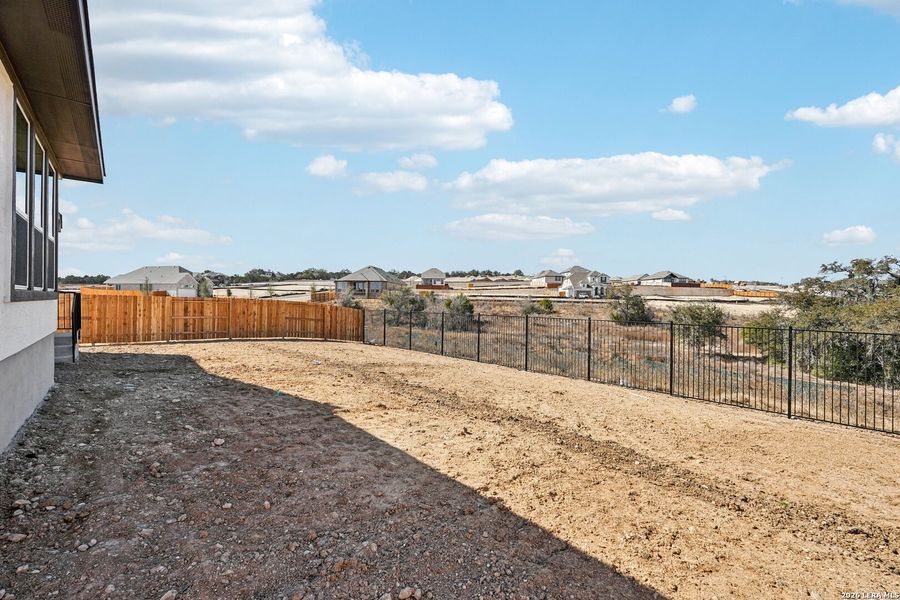 Image 45 of a home in Meyer Ranch.