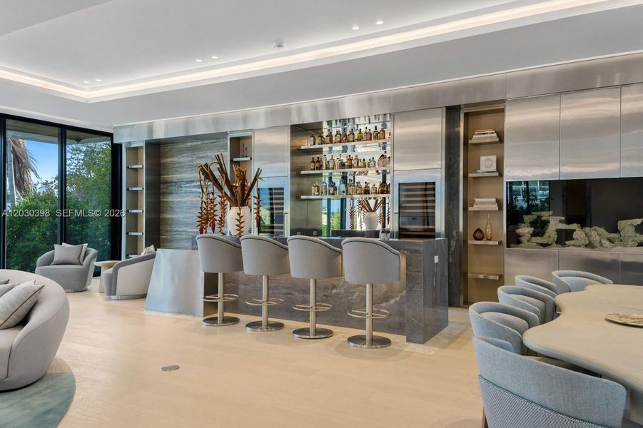 Community amenities in , Miami Beach (Image 44).