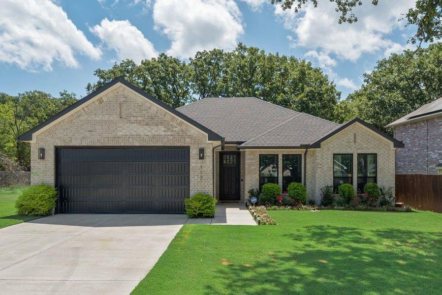 Front exterior of a new home in , West Tawakoni, TX, highlighting curb appeal (Image 1). Front exterior of a new home in , West Tawakoni, TX, highlighting curb appeal (Image 1).