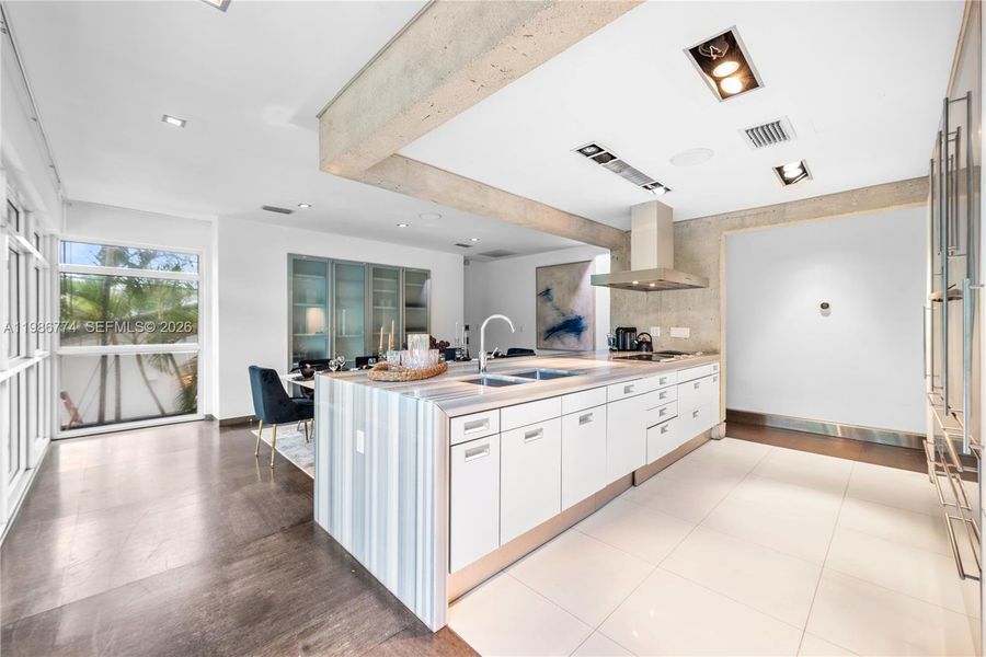 Furnished interior view inside a new home in , Miami (Image 38).