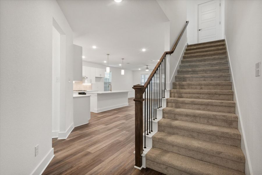 Spacious, unfurnished interior of a new home in Heritage Towne, Midlothian (Image 38).