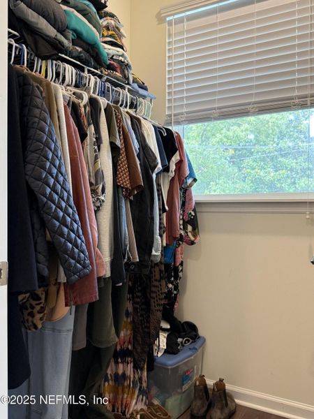 Image 47 of a home in .