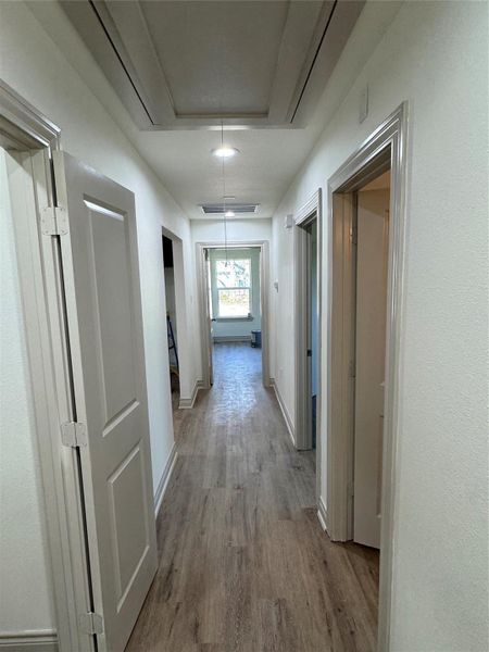 Spacious, unfurnished interior of a new home in , La Marque (Image 8).