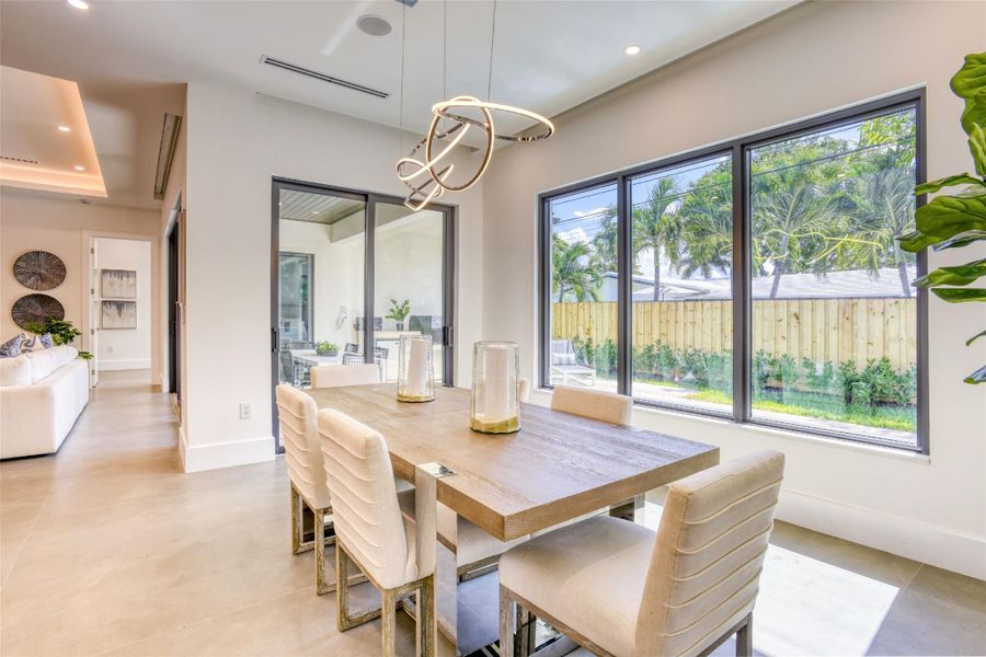 Furnished interior view inside a new home in , Fort Lauderdale (Image 15). Furnished interior view inside a new home in , Fort Lauderdale (Image 15).