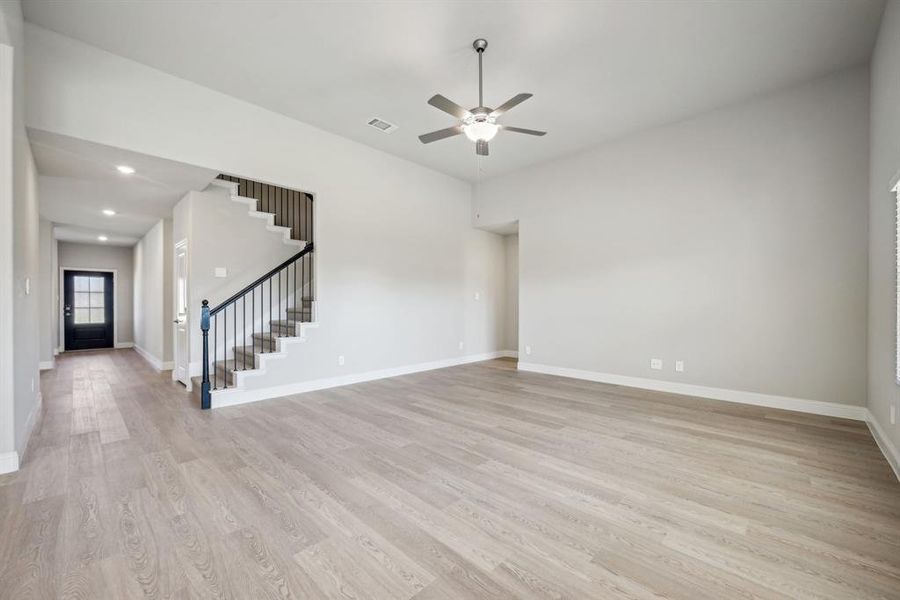 Photo is not of the actual home, but is an inspirational photo of builder’s model home and may depict options, furnishings, and/or decorator features that are not included. Photo is not of the actual home, but is an inspirational photo of builder’s model home and may depict options, furnishings, and/or decorator features that are not included.