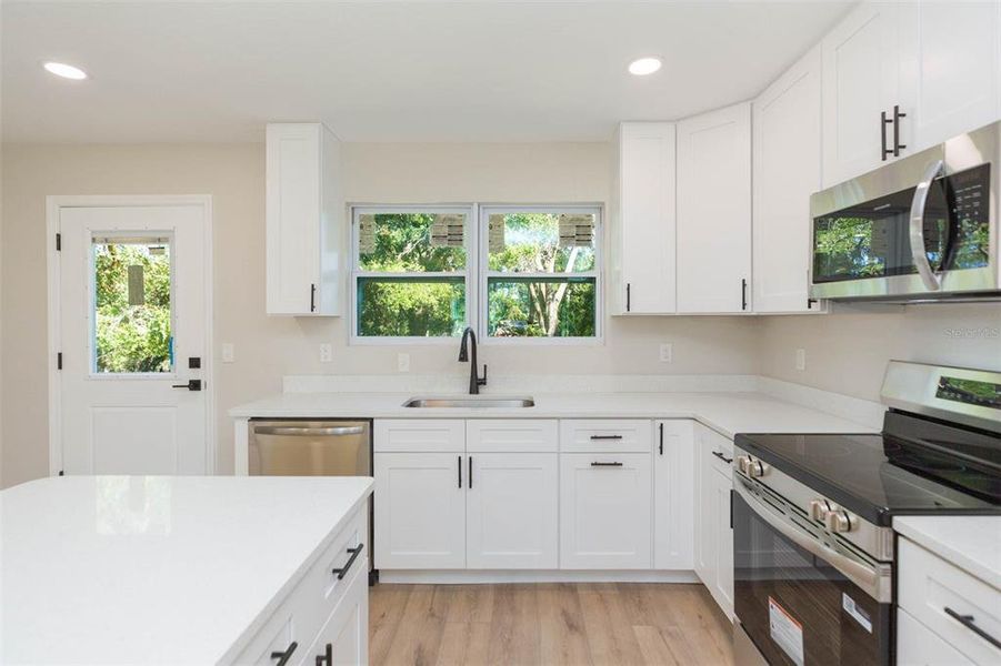 Furnished interior view inside a new home in , Dade City (Image 15).