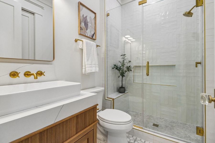 Furnished interior view inside a new home in , Houston (Image 38).