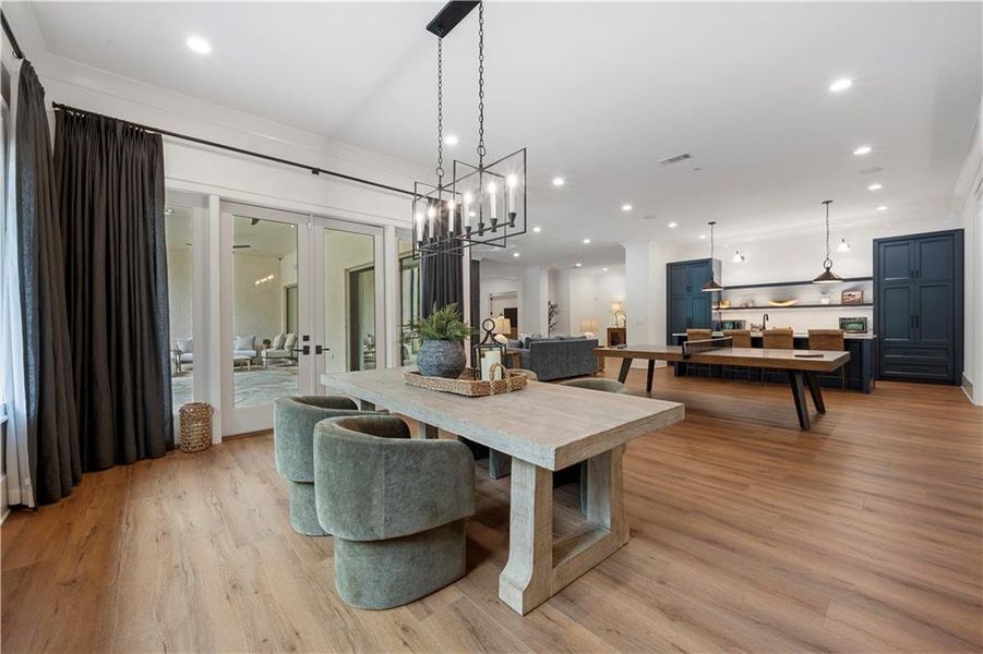 Furnished interior view inside a new home in , Alpharetta (Image 57).