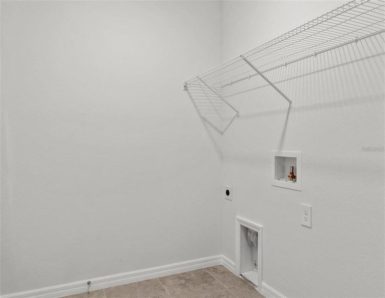 Spacious, unfurnished interior of a new home in , Lehigh Acres (Image 19). Spacious, unfurnished interior of a new home in , Lehigh Acres (Image 19).