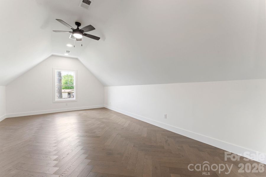2nd floor bonus room