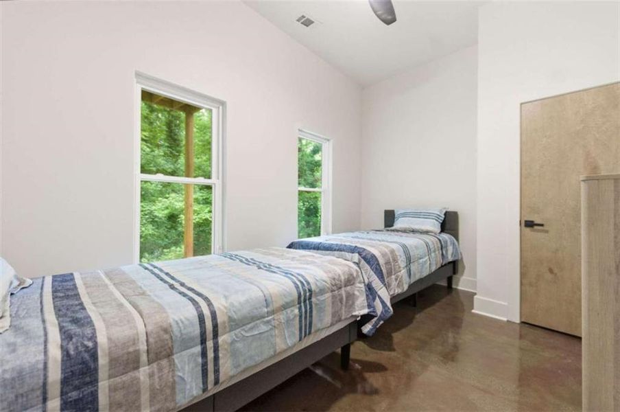 Furnished interior view inside a new home in , Atlanta (Image 58).