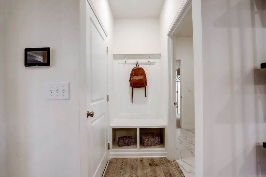 The Palmer - Owner's Entrance