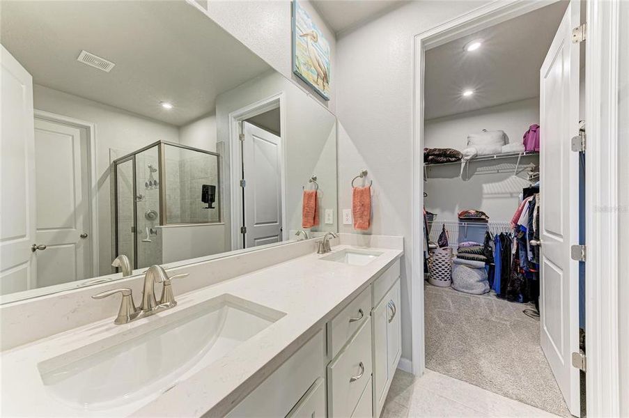 Furnished interior view inside a new home in , Venice (Image 13).