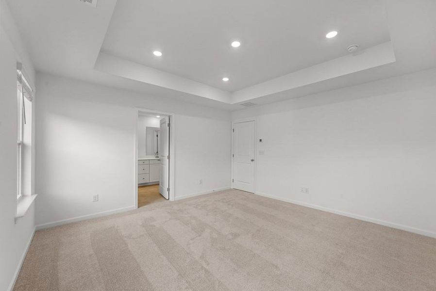 Spacious, unfurnished interior of a new home in Chandler Run, Tucker (Image 28).