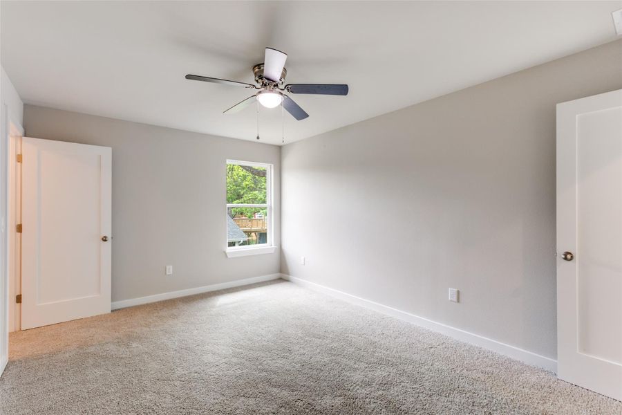 Spacious, unfurnished interior of a new home in , Austin (Image 25).
