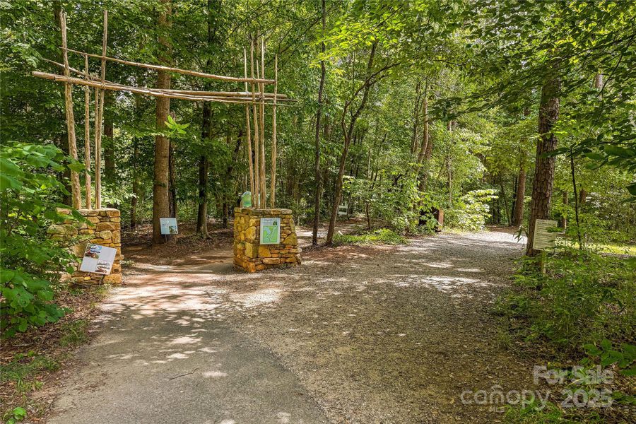 Image 33 of a home in Calvin Creek.