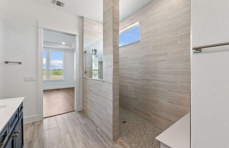 Furnished interior view inside a new home in Sun City Texas, Georgetown (Image 16). Furnished interior view inside a new home in Sun City Texas, Georgetown (Image 16).